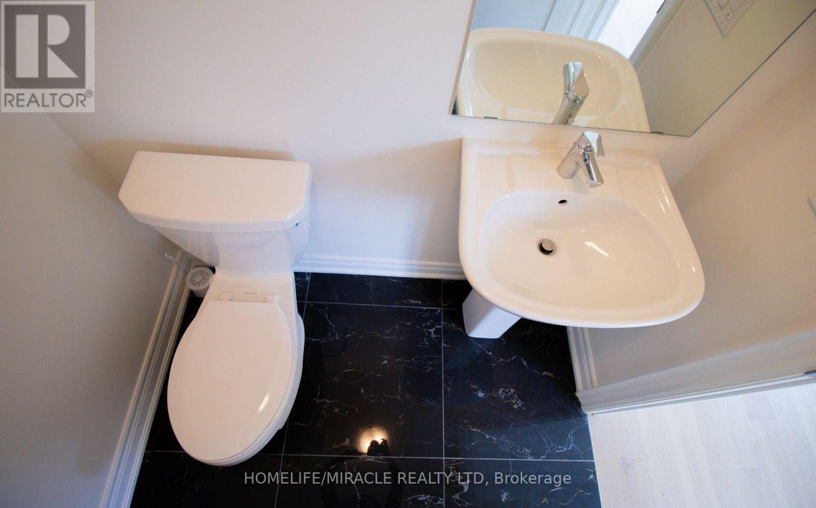 126 Petal Avenue, East Gwillimbury, Ontario  L9N 0Y4 - Photo 18 - N12626808