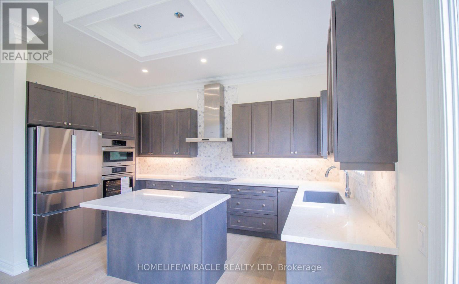 126 Petal Avenue, East Gwillimbury, Ontario  L9N 0Y4 - Photo 7 - N12626808