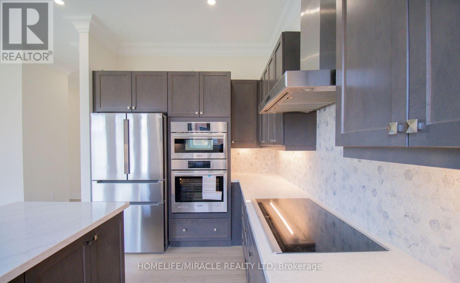 126 Petal Avenue, East Gwillimbury, Ontario  L9N 0Y4 - Photo 8 - N12626808