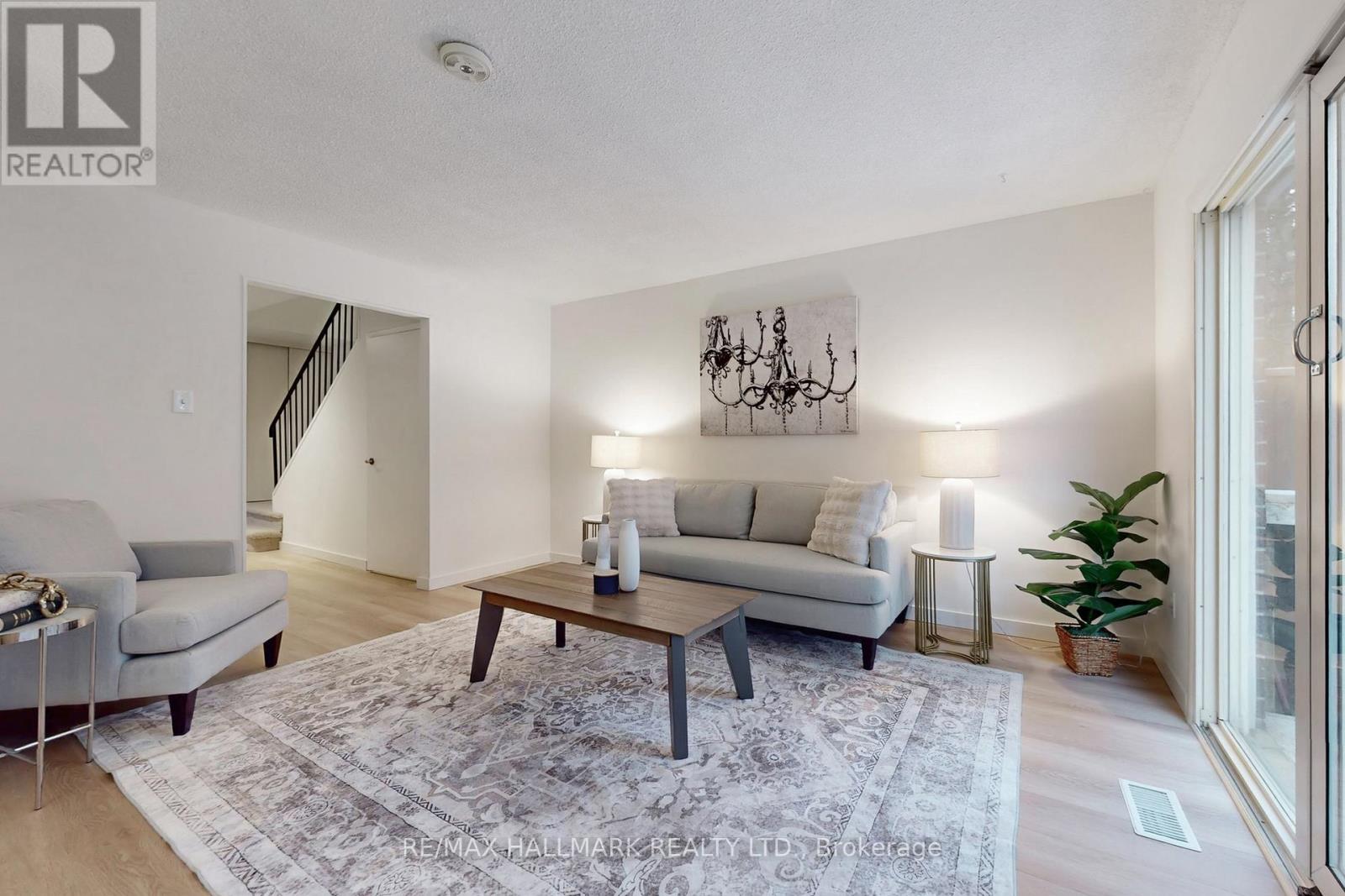 50 Gordon Way, Markham (Aileen-Willowbrook), Ontario  L3T 5A2 - Photo 5 - N12626822