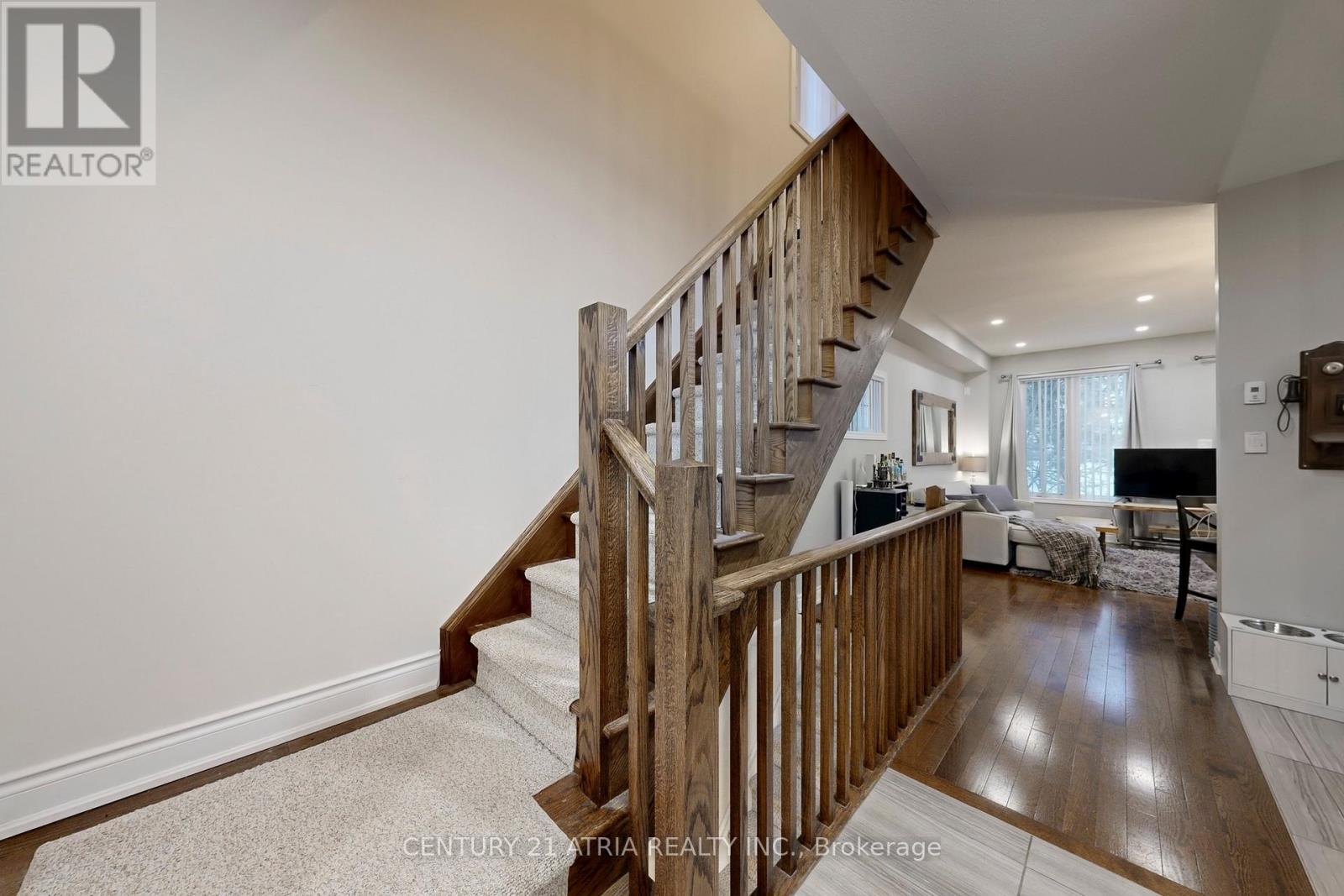 778 Harry Syratt Avenue, Newmarket, Ontario L3X 0A3 - Photo 9 - N12626840