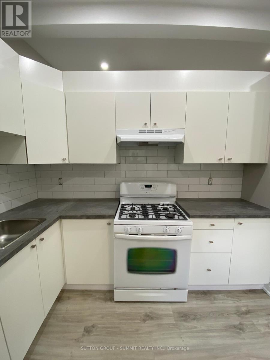 8 - 239 Main Street, King, Ontario  L0G 1T0 - Photo 4 - N12626880