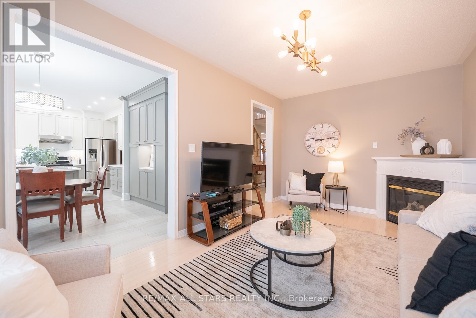 176 Manhattan Drive, Markham (Markville), Ontario  L3P 7S1 - Photo 17 - N12626884