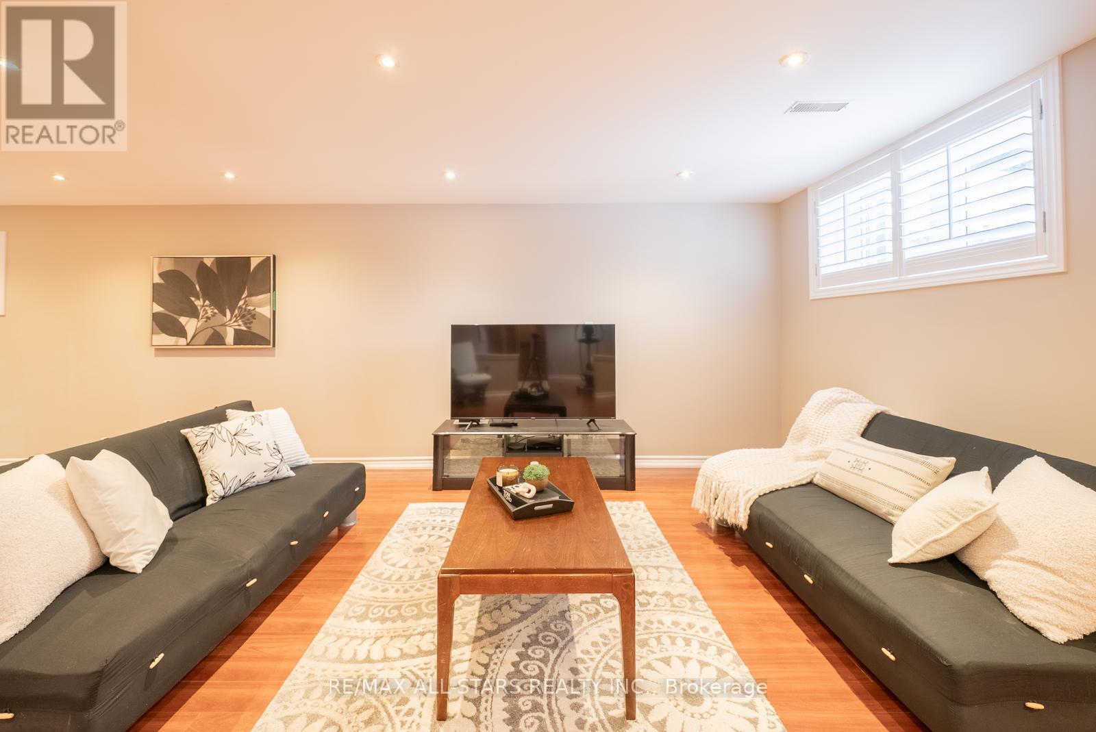 176 Manhattan Drive, Markham (Markville), Ontario  L3P 7S1 - Photo 40 - N12626884