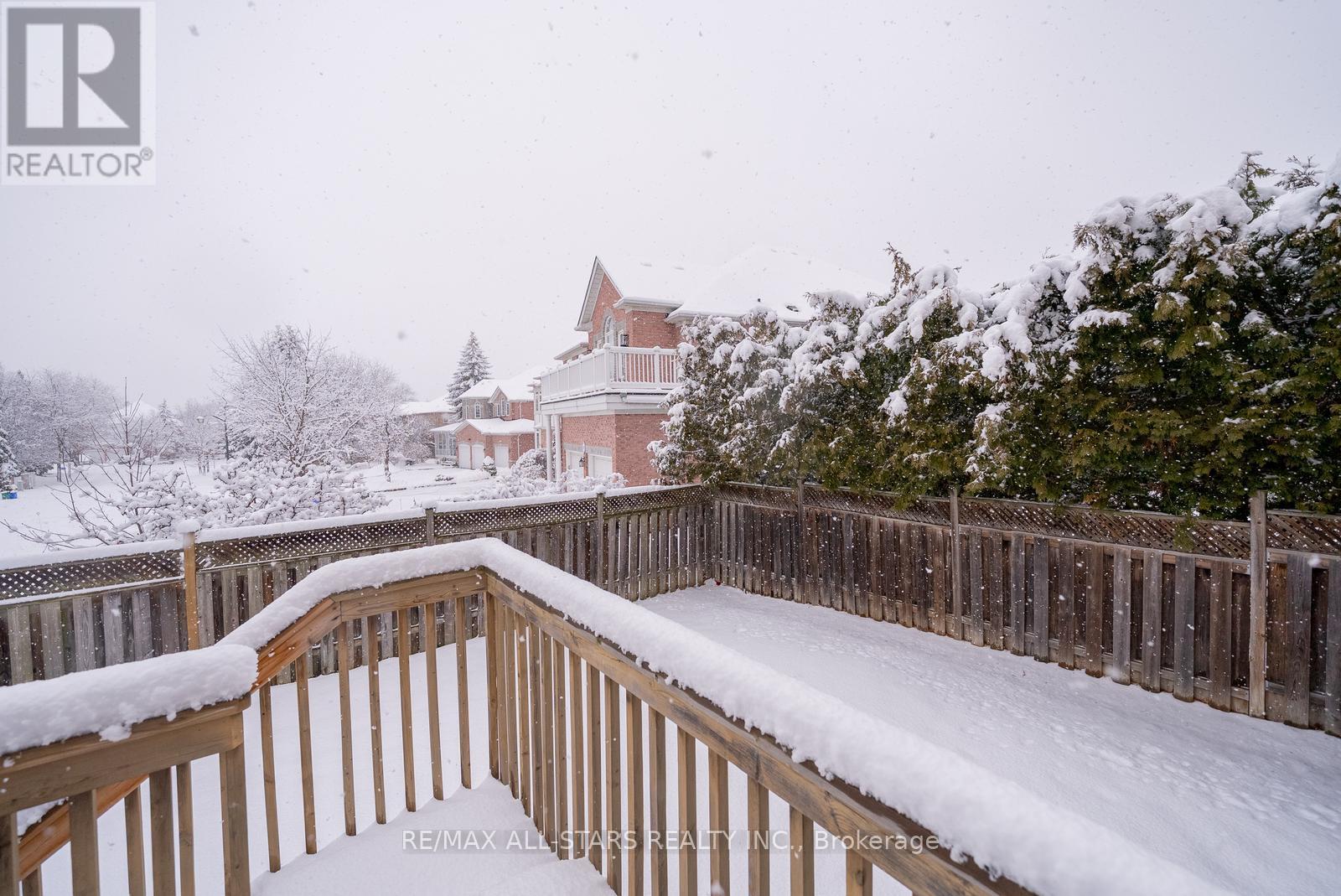 176 Manhattan Drive, Markham (Markville), Ontario  L3P 7S1 - Photo 45 - N12626884