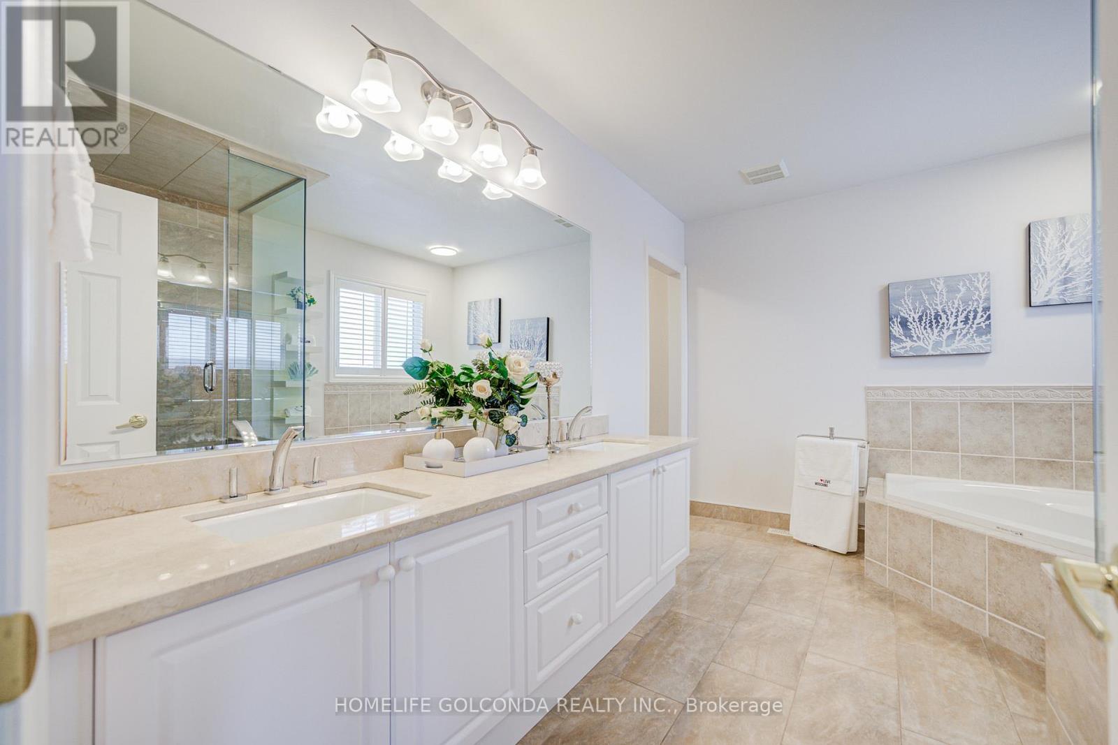 34 Odessa Crescent, Markham, Ontario  L6C 2T3 - Photo 20 - N12626914