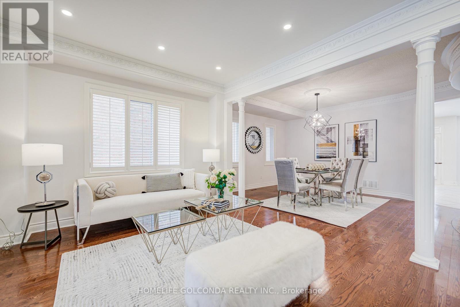 34 Odessa Crescent, Markham, Ontario  L6C 2T3 - Photo 6 - N12626914