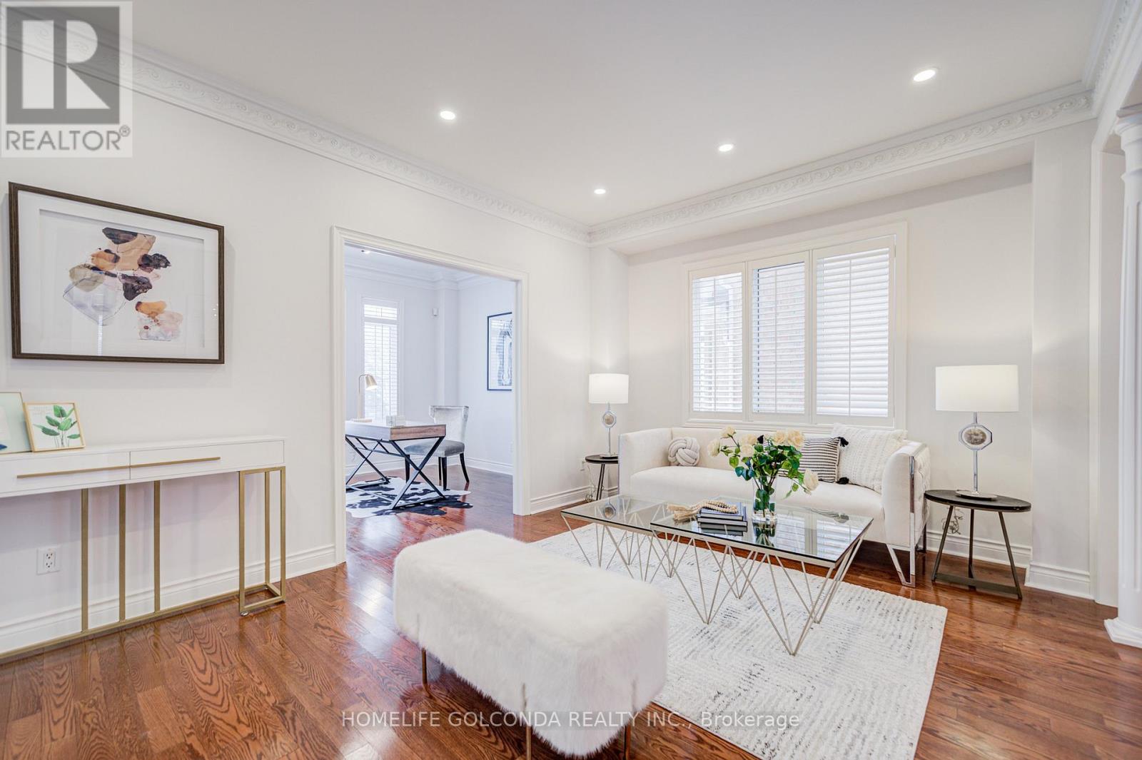 34 Odessa Crescent, Markham, Ontario  L6C 2T3 - Photo 7 - N12626914