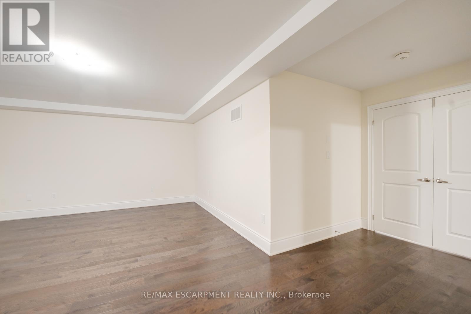 197 Thompson Drive, East Gwillimbury, Ontario  L9N 0V5 - Photo 20 - N12626952