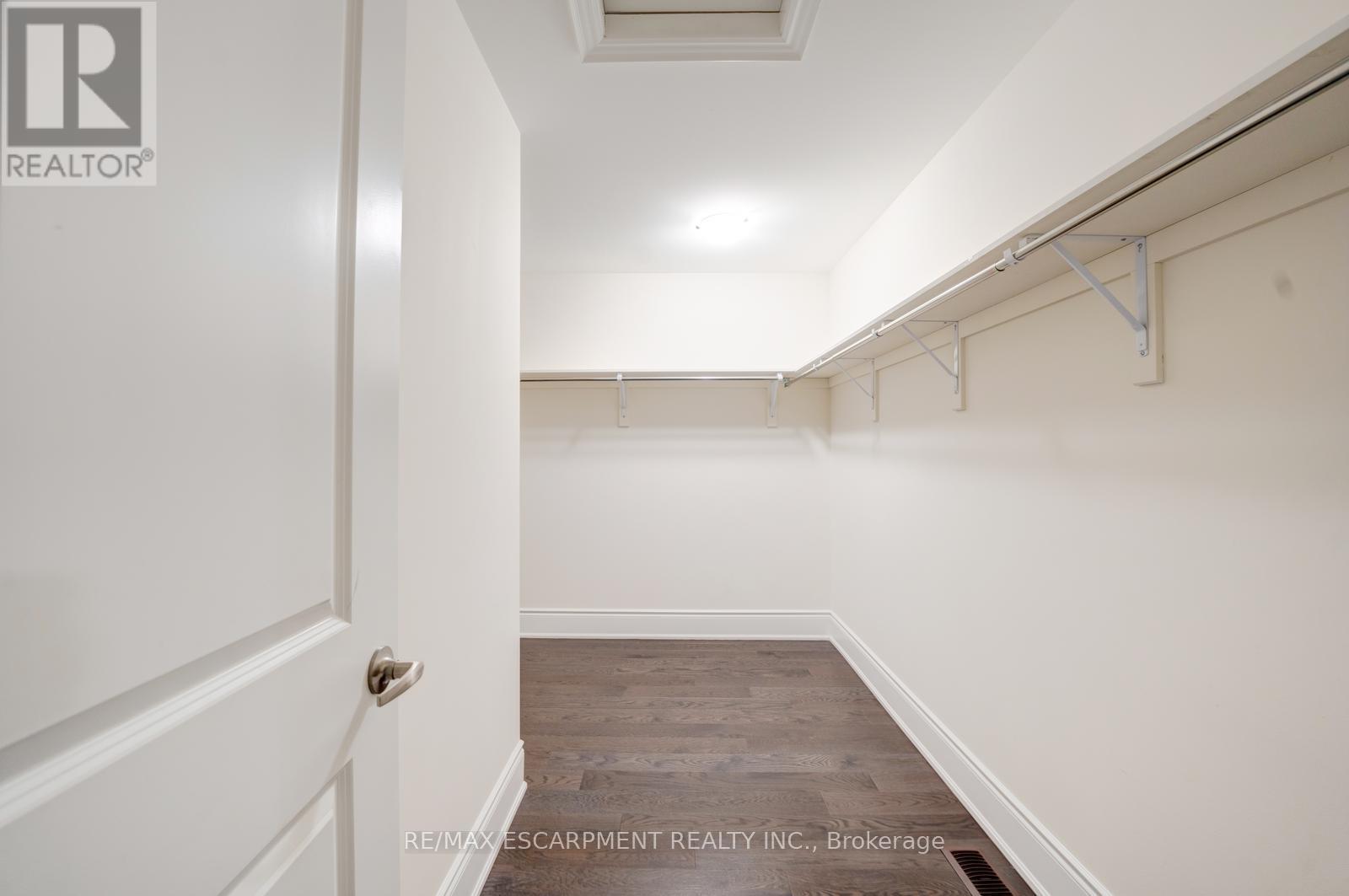 197 Thompson Drive, East Gwillimbury, Ontario  L9N 0V5 - Photo 23 - N12626952