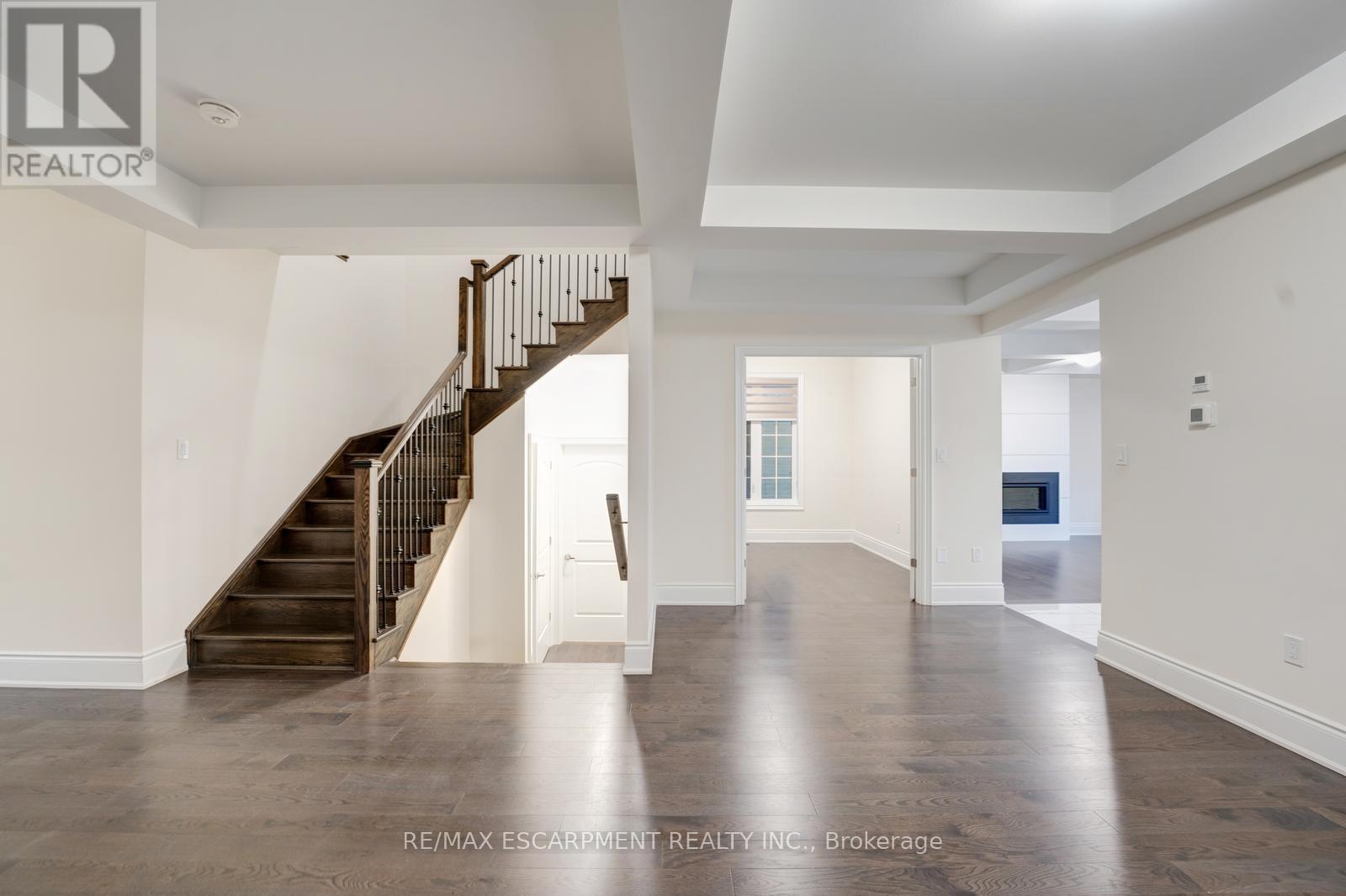 197 Thompson Drive, East Gwillimbury, Ontario  L9N 0V5 - Photo 5 - N12626952