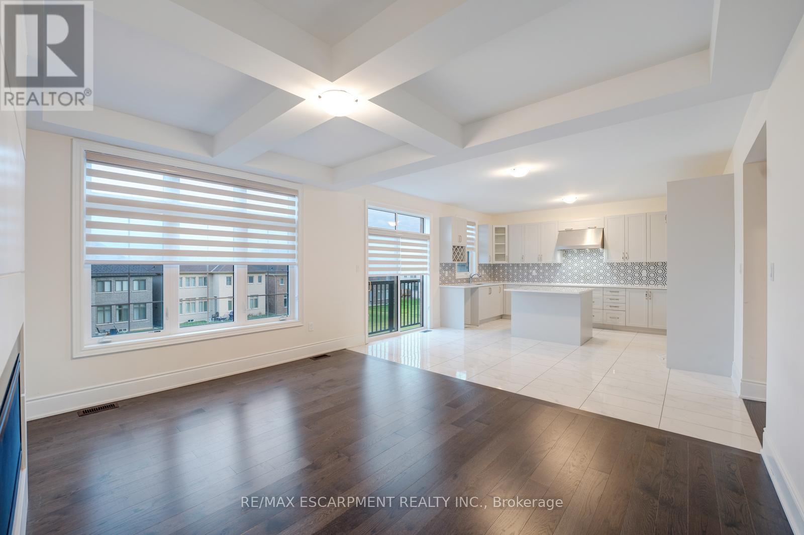 197 Thompson Drive, East Gwillimbury, Ontario  L9N 0V5 - Photo 8 - N12626952