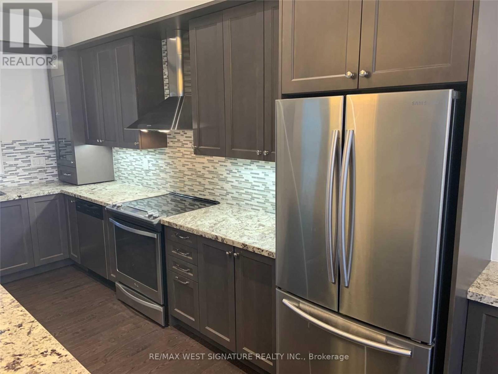 31 Caliber Court, King (Nobleton), Ontario  L0G 1N0 - Photo 7 - N12626954