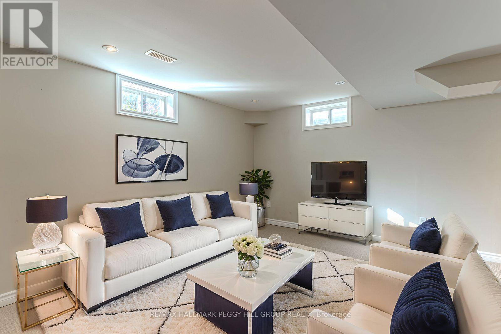 29 Brookwood Drive, Barrie, Ontario  L4N 0Z1 - Photo 12 - S12626930