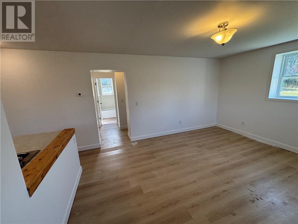 101 Service Road Unit# 1, Onaping, Ontario  P0M 2R0 - Photo 11 - 2125894