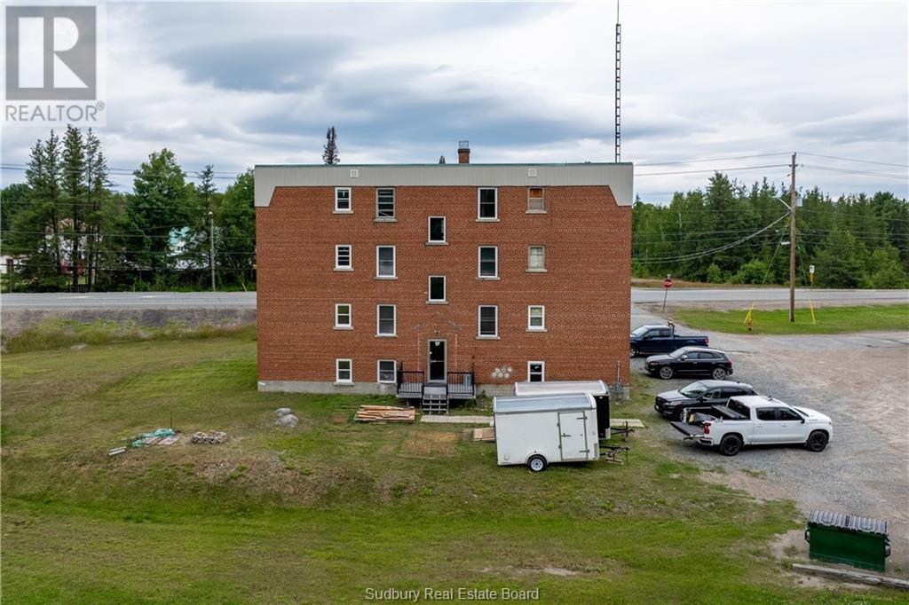101 Service Road Unit# 1, Onaping, Ontario  P0M 2R0 - Photo 6 - 2125894