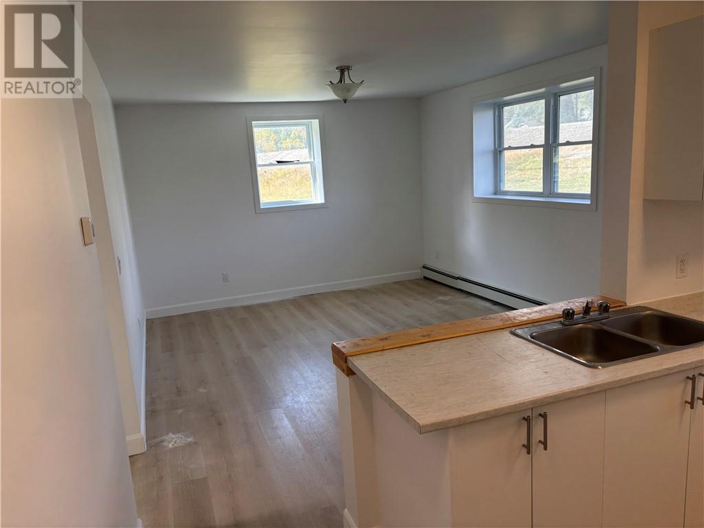 101 Service Road Unit# 1, Onaping, Ontario  P0M 2R0 - Photo 8 - 2125894