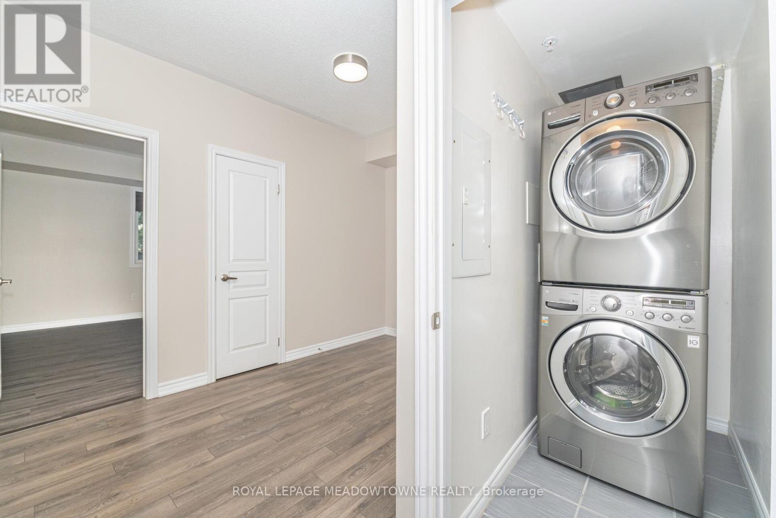 137 - 570 Lolita Gardens, Mississauga, Ontario  L5A 0A1 - Photo 28 - W12626784