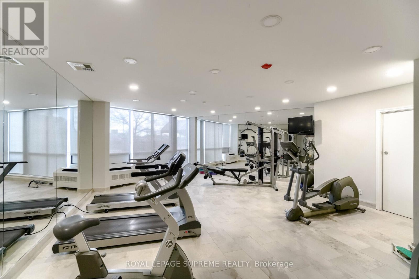 605 - 1600 Keele Street, Toronto, Ontario  M6N 5J1 - Photo 32 - W12626790