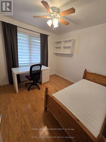 1228 Canvey Crescent, Mississauga (Clarkson), Ontario  L5J 1S1 - Photo 10 - W12626802