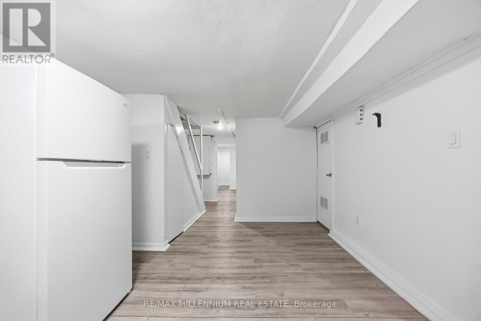 17 Greenlaw Avenue, Toronto, Ontario  M6H 3V6 - Photo 18 - W12626854