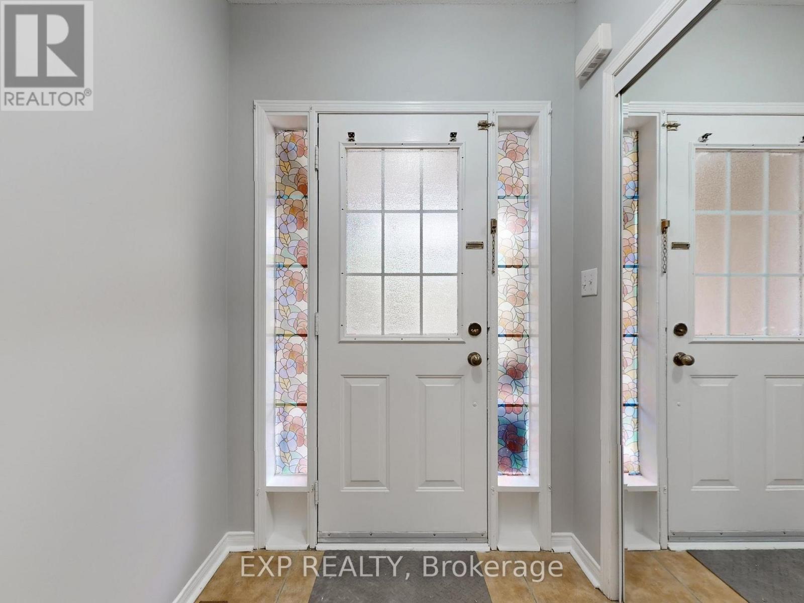 3896 Lacman Trail, Mississauga (Churchill Meadows), Ontario  L5M 6N8 - Photo 4 - W12626866