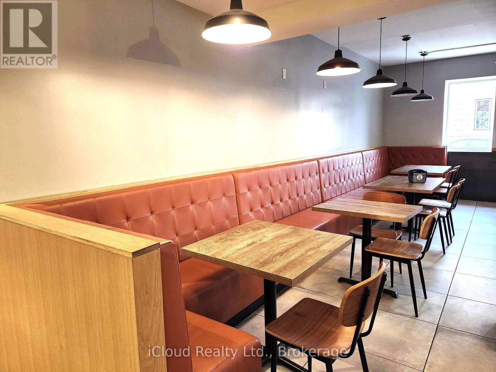 162 Lakeshore Road E, Oakville, Ontario  L6J 1H6 - Photo 19 - W12626898