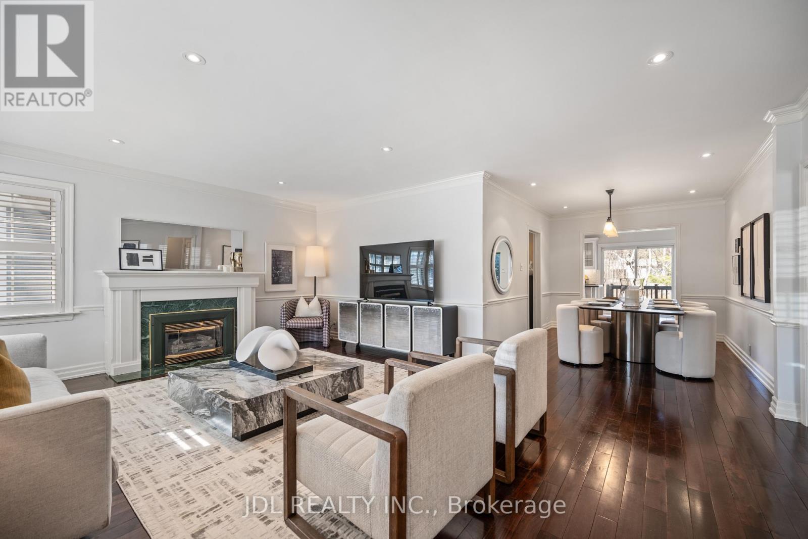 1207 Linbrook Road, Oakville, Ontario  L6J 2L5 - Photo 5 - W12626916