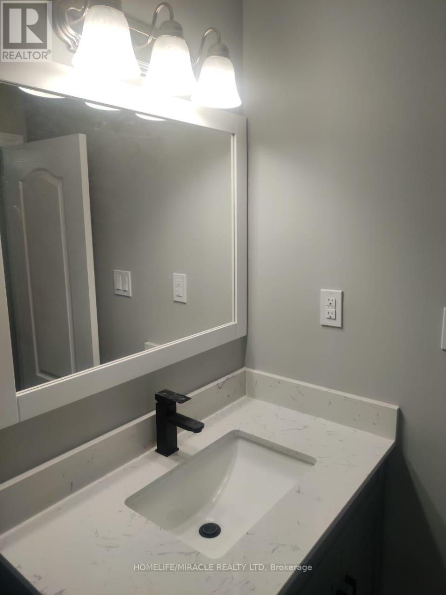 Bsmt - 954 Preston Manor Drive, Mississauga, Ontario  L5V 2L5 - Photo 35 - W12626922