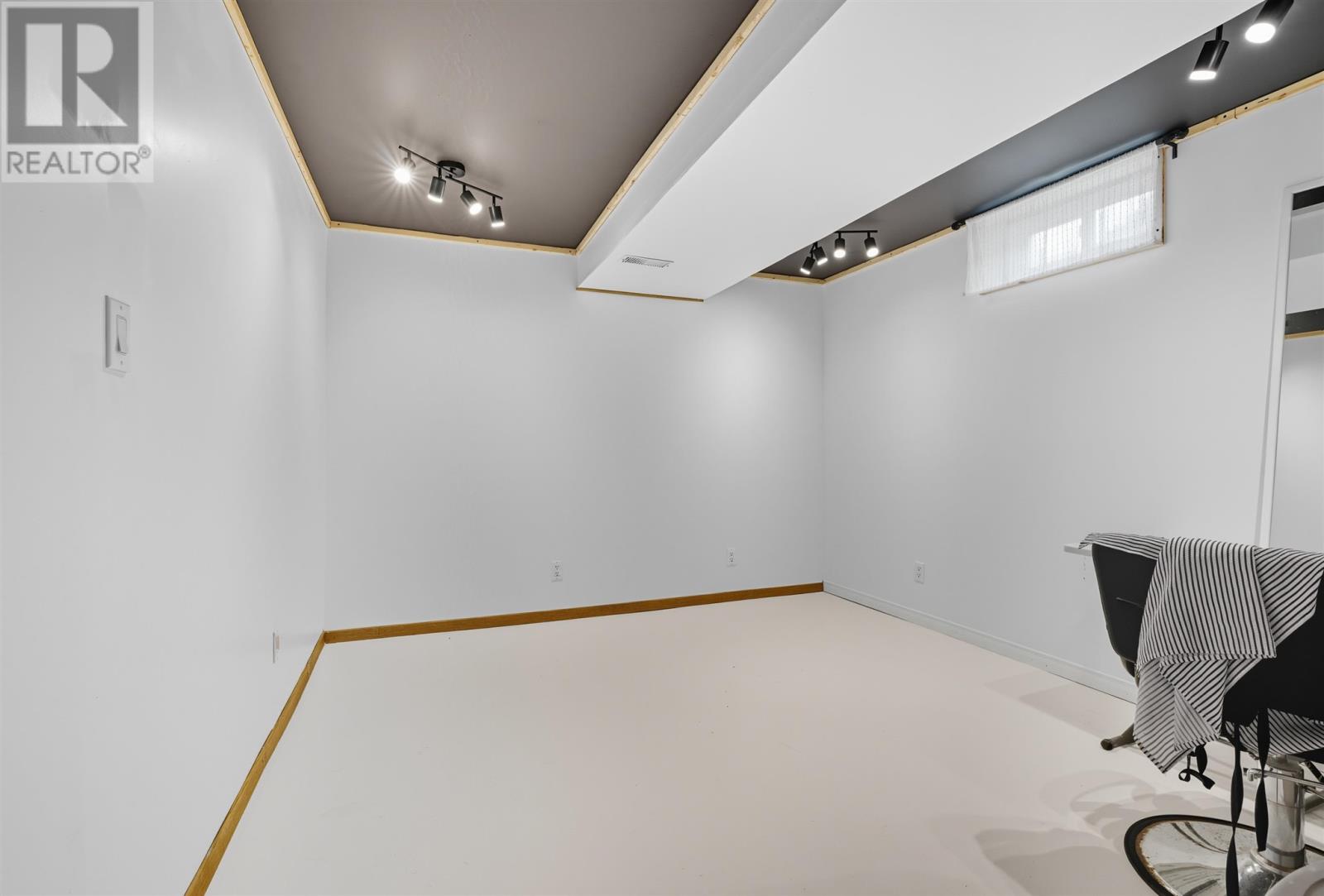 37 Mclaren Cres, Elliot Lake, Ontario P5A 3M3 - Photo 31 - SM252536