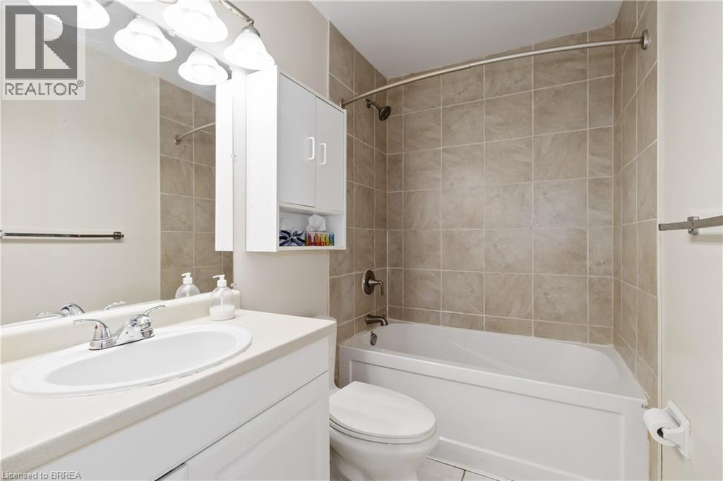 671 West Street Unit# B, Brantford, Ontario  N3R 6W9 - Photo 17 - 40780663