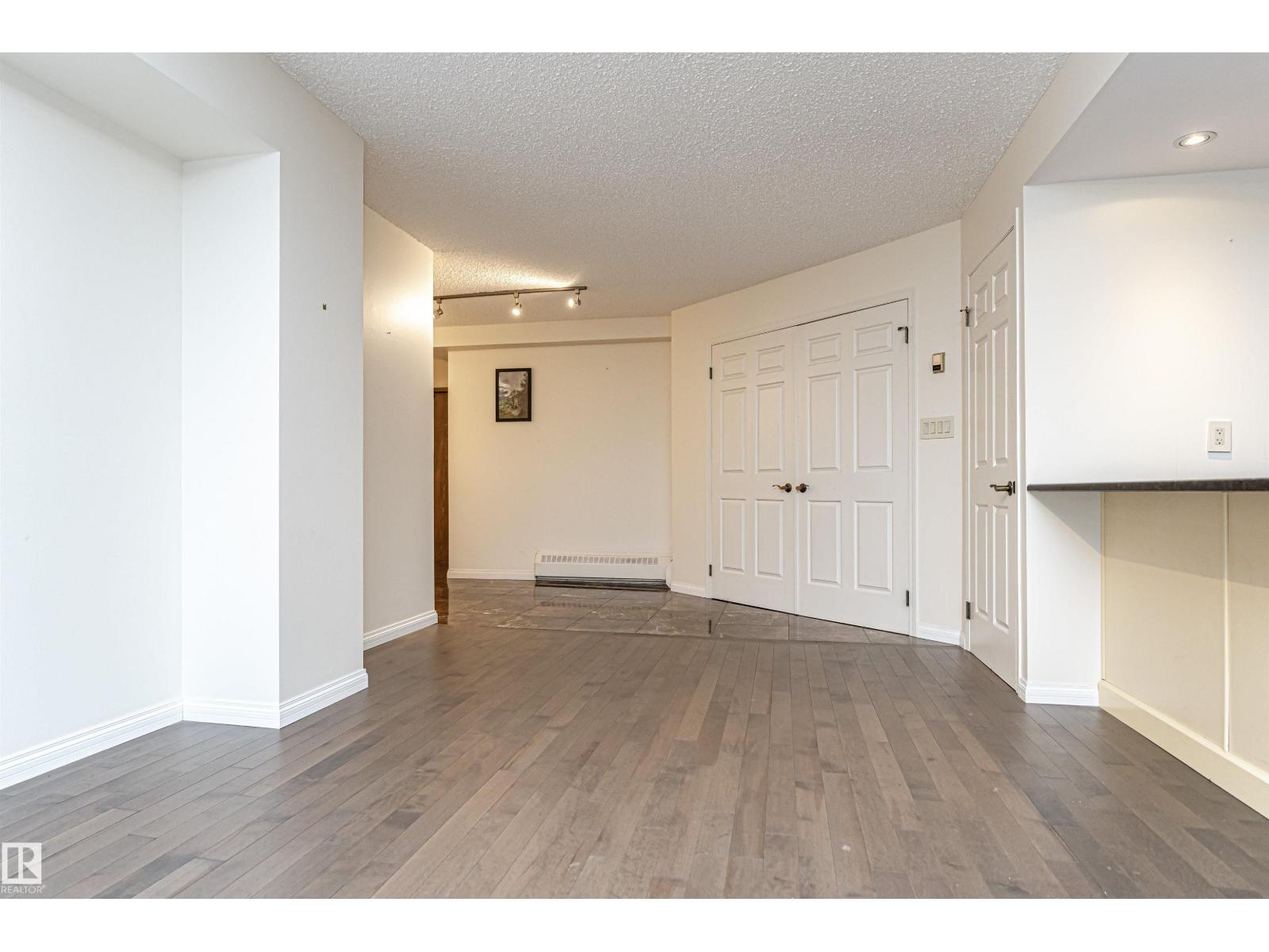 #501 11503 100 Av Nw, Edmonton, Alberta  T5K 2K7 - Photo 19 - E4467818