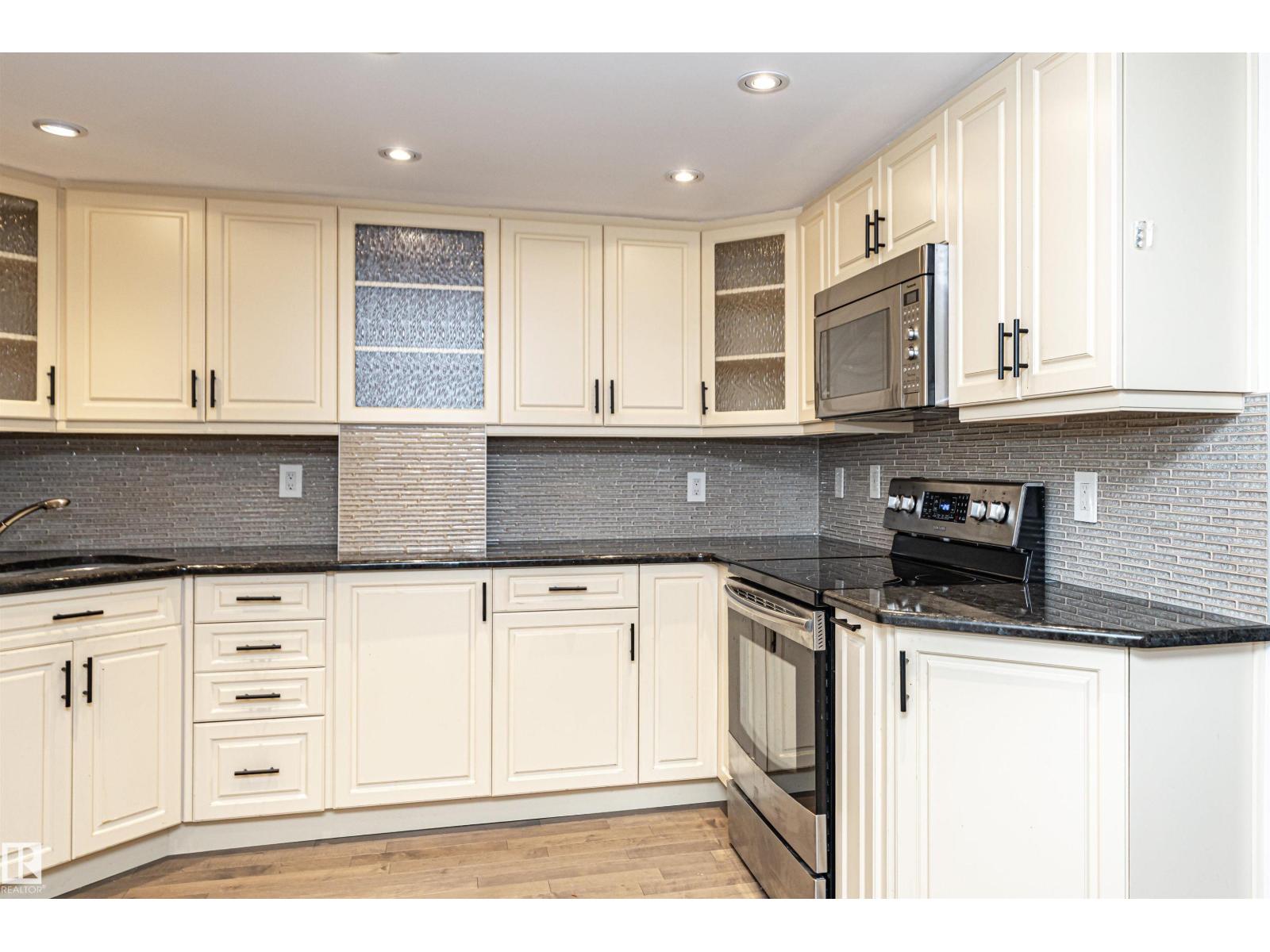 #501 11503 100 Av Nw, Edmonton, Alberta  T5K 2K7 - Photo 24 - E4467818