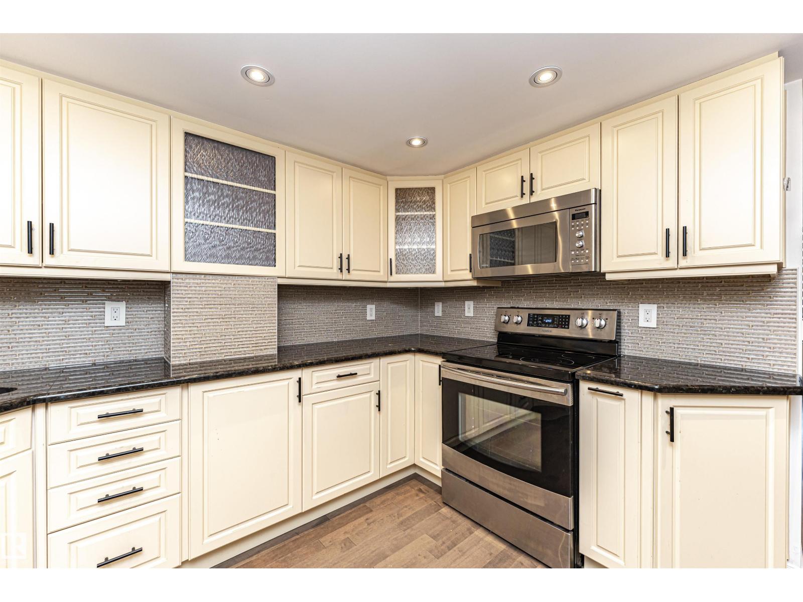 #501 11503 100 Av Nw, Edmonton, Alberta  T5K 2K7 - Photo 28 - E4467818