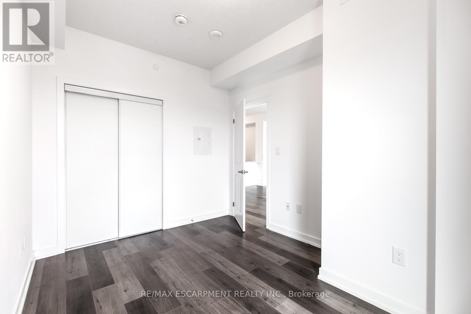 704 - 460 Dundas Street, Hamilton, Ontario  L8B 2A5 - Photo 19 - X12626812