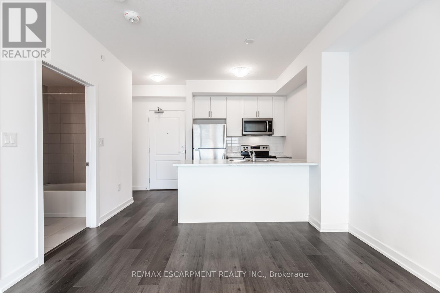 704 - 460 Dundas Street, Hamilton, Ontario  L8B 2A5 - Photo 6 - X12626812