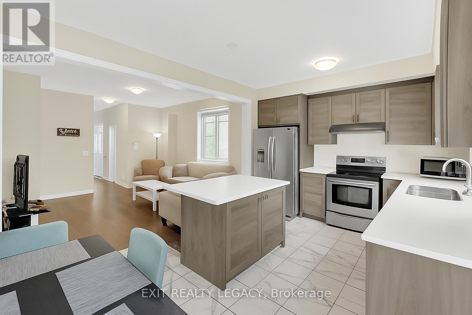 15 Sunhaven Lane, Thorold, Ontario  L2V 0K6 - Photo 8 - X12626816