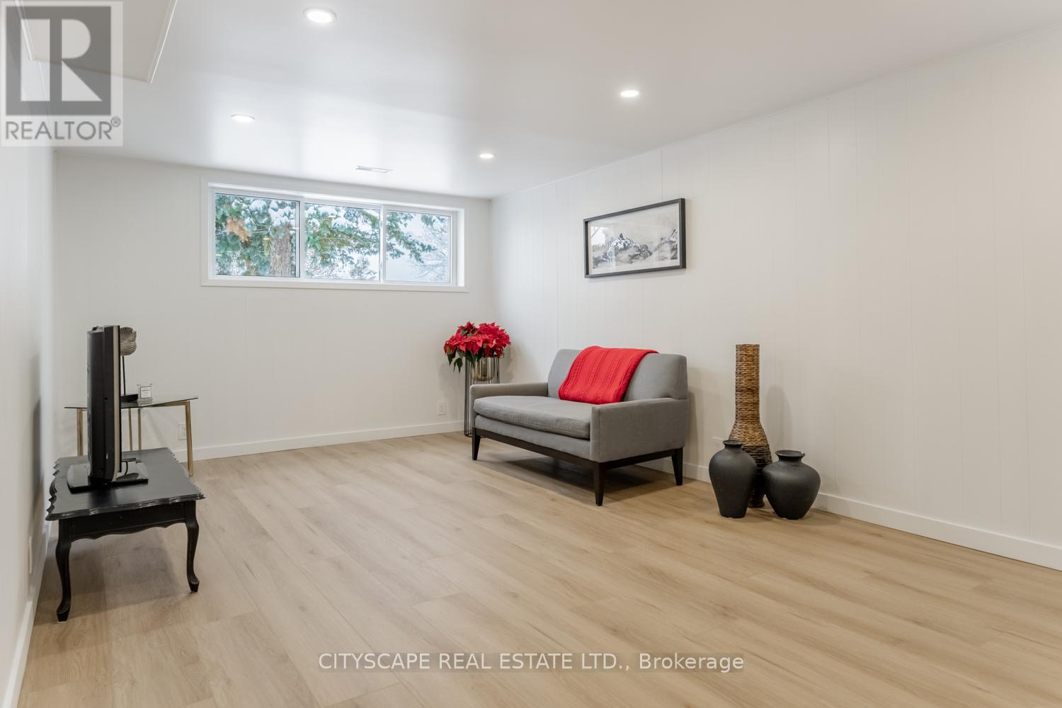 79 Henry Street, Cambridge, Ontario  N1R 6C8 - Photo 15 - X12626908