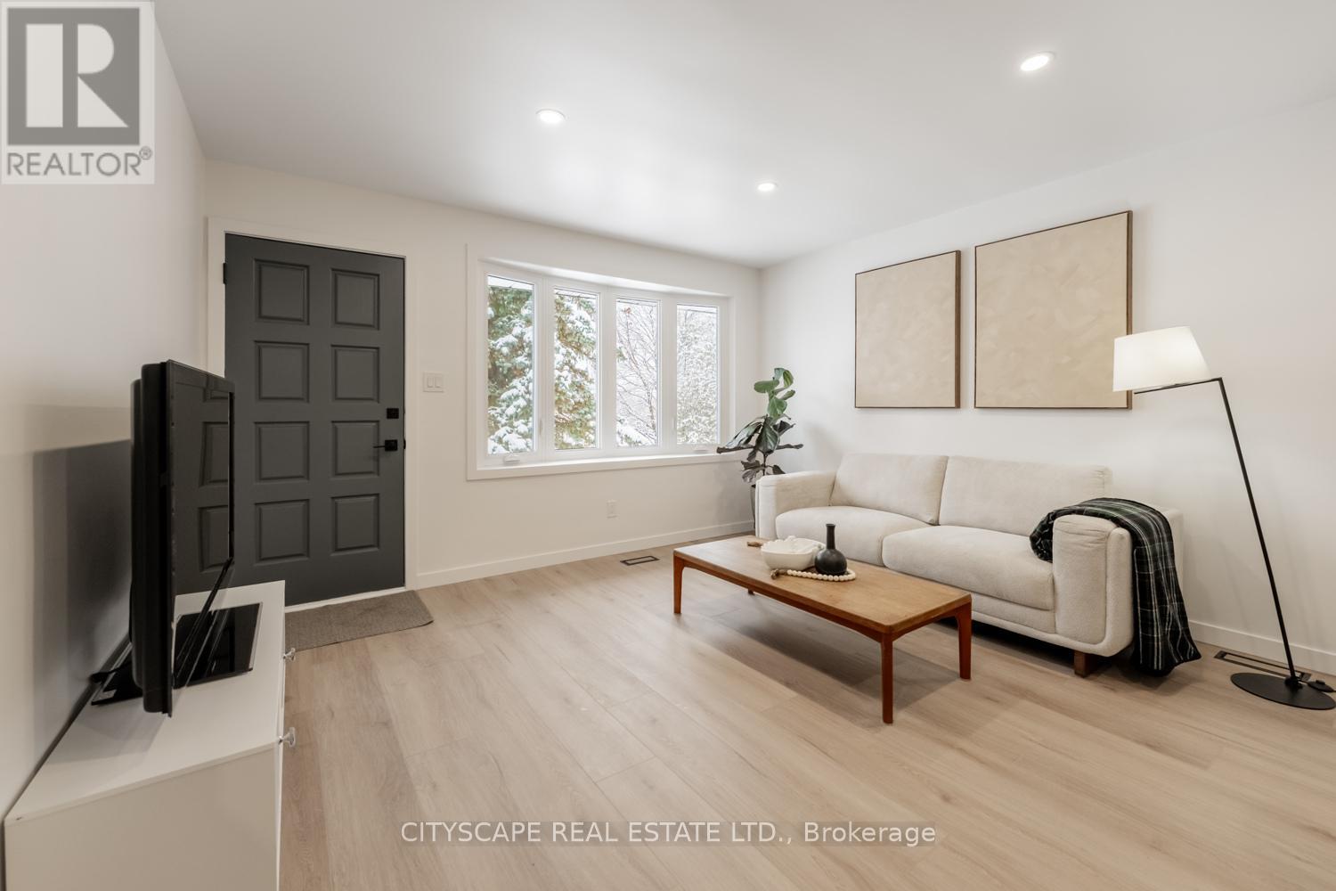 79 Henry Street, Cambridge, Ontario  N1R 6C8 - Photo 3 - X12626908