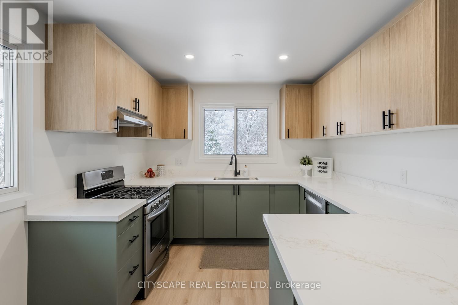 79 Henry Street, Cambridge, Ontario  N1R 6C8 - Photo 6 - X12626908