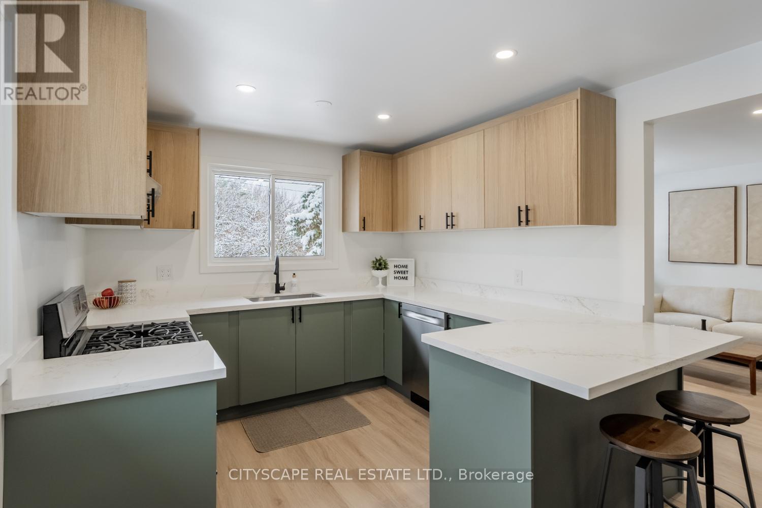 79 Henry Street, Cambridge, Ontario  N1R 6C8 - Photo 8 - X12626908