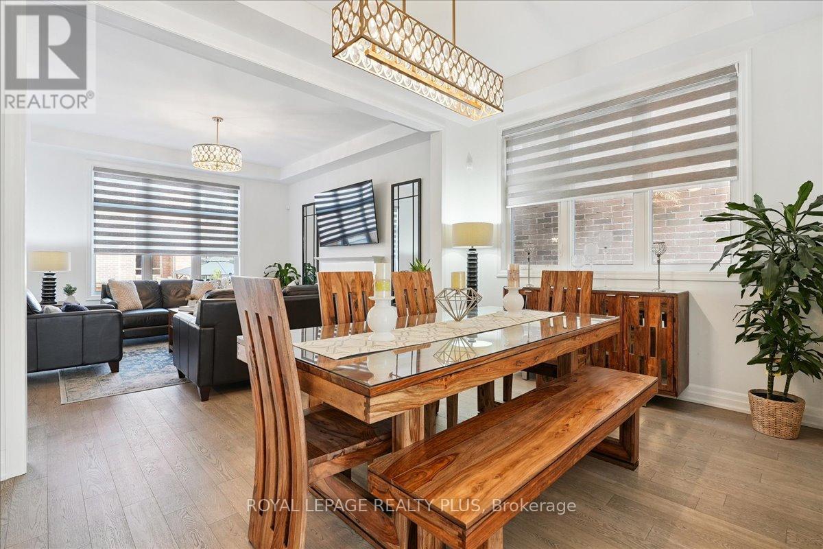 1416 Lakeport Crescent, Oakville, Ontario  L6H 3S1 - Photo 14 - W12447608