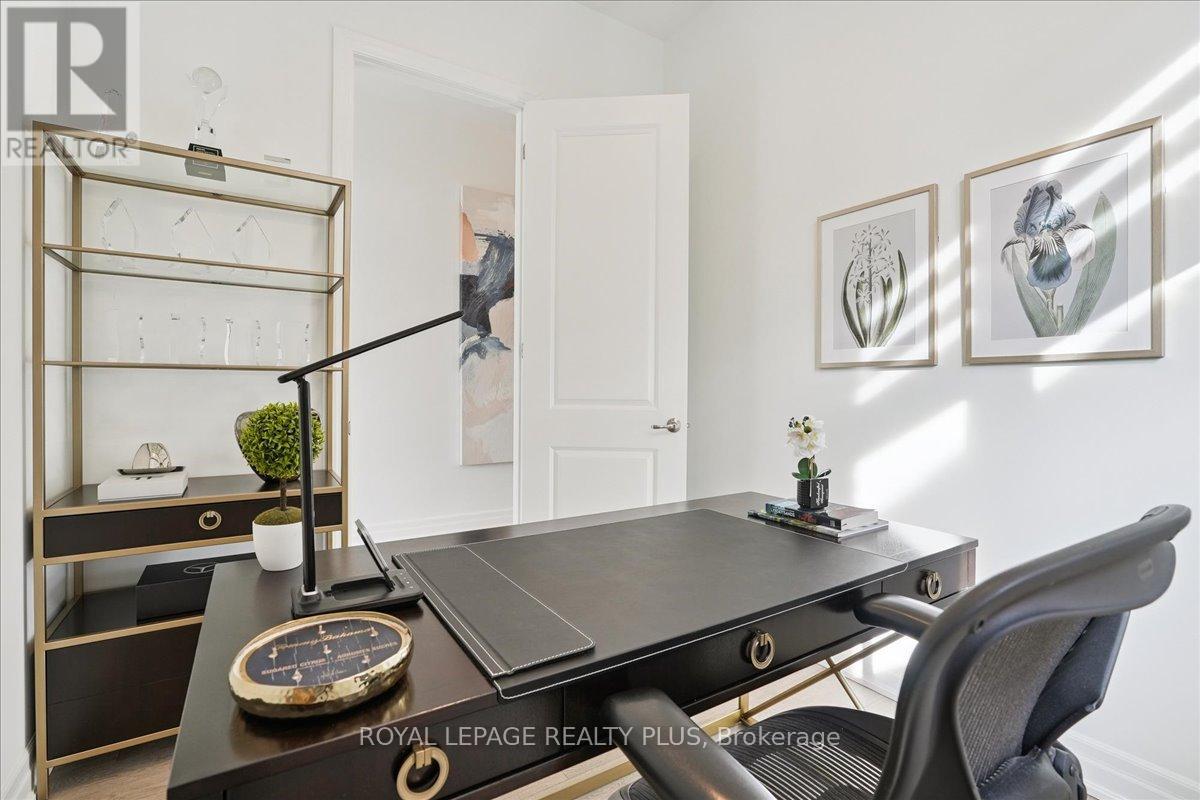 1416 Lakeport Crescent, Oakville, Ontario  L6H 3S1 - Photo 26 - W12447608