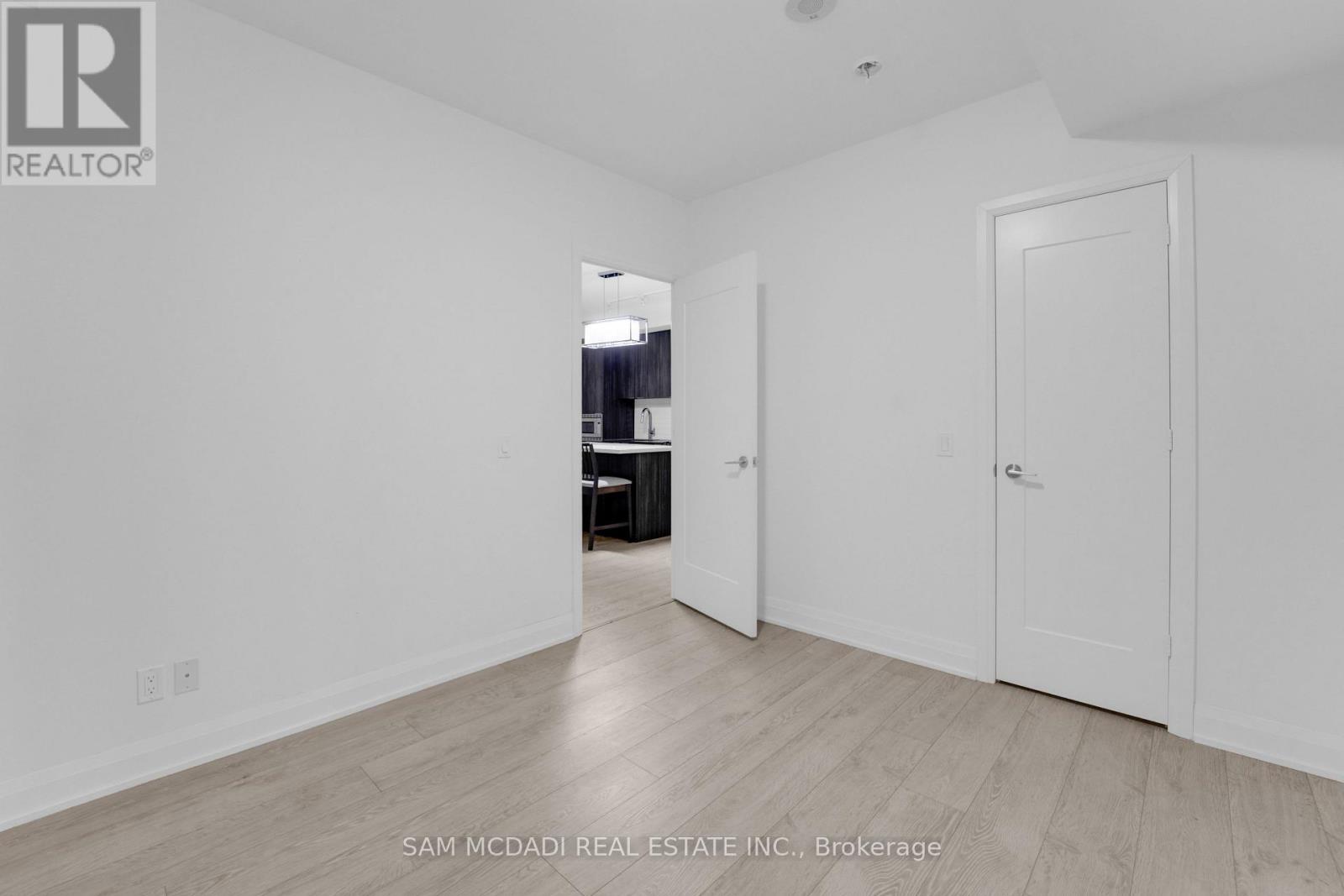 1010 - 110 Marine Parade Drive, Toronto, Ontario  M8V 0A3 - Photo 13 - W12614372
