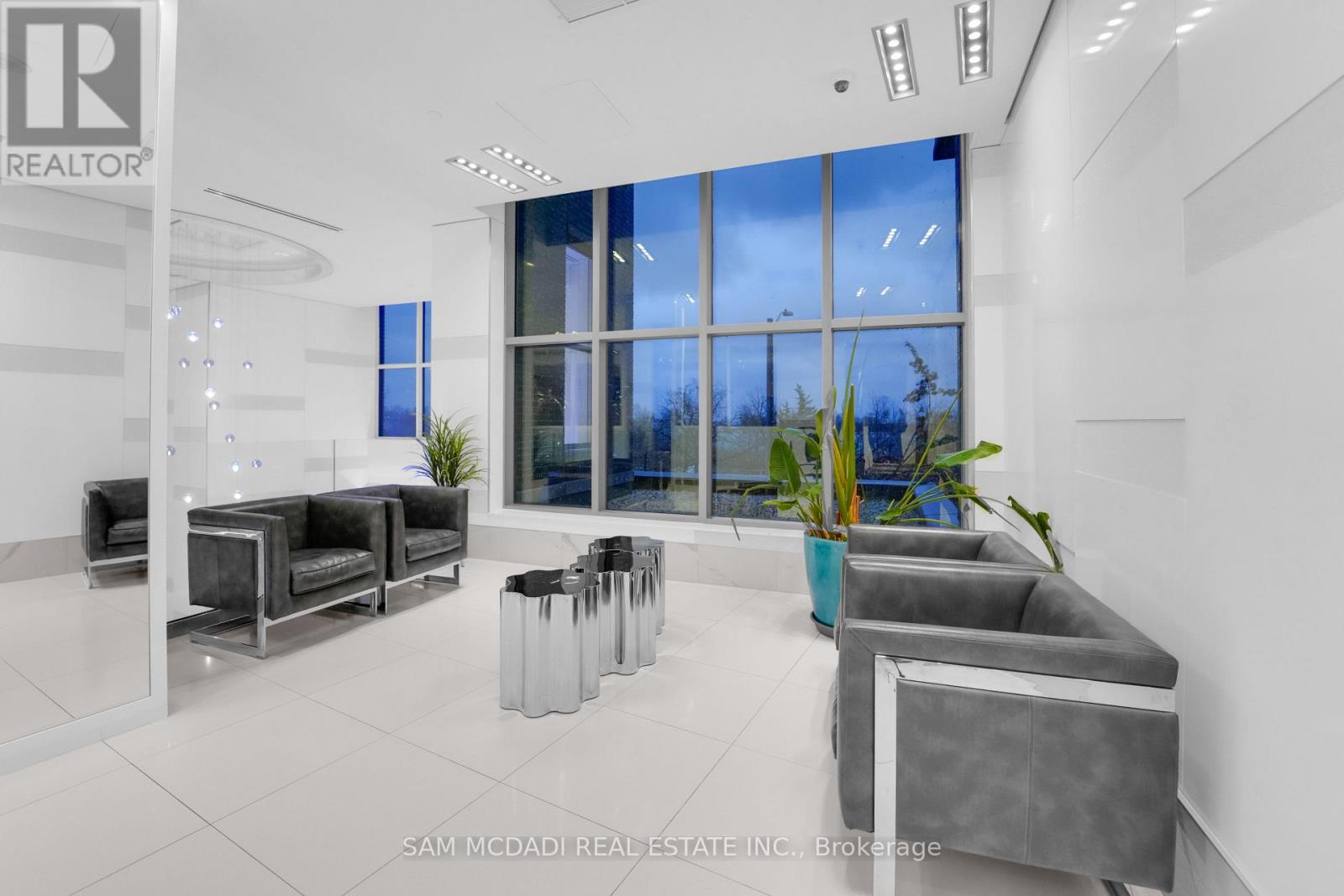 1010 - 110 Marine Parade Drive, Toronto, Ontario  M8V 0A3 - Photo 21 - W12614372