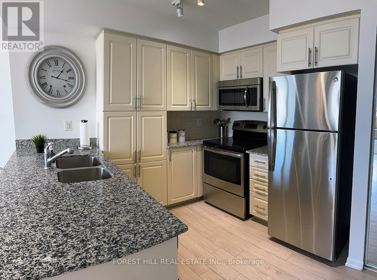 2502 - 830 Lawrence Avenue W, Toronto, Ontario  M6A 1C3 - Photo 5 - W12626740