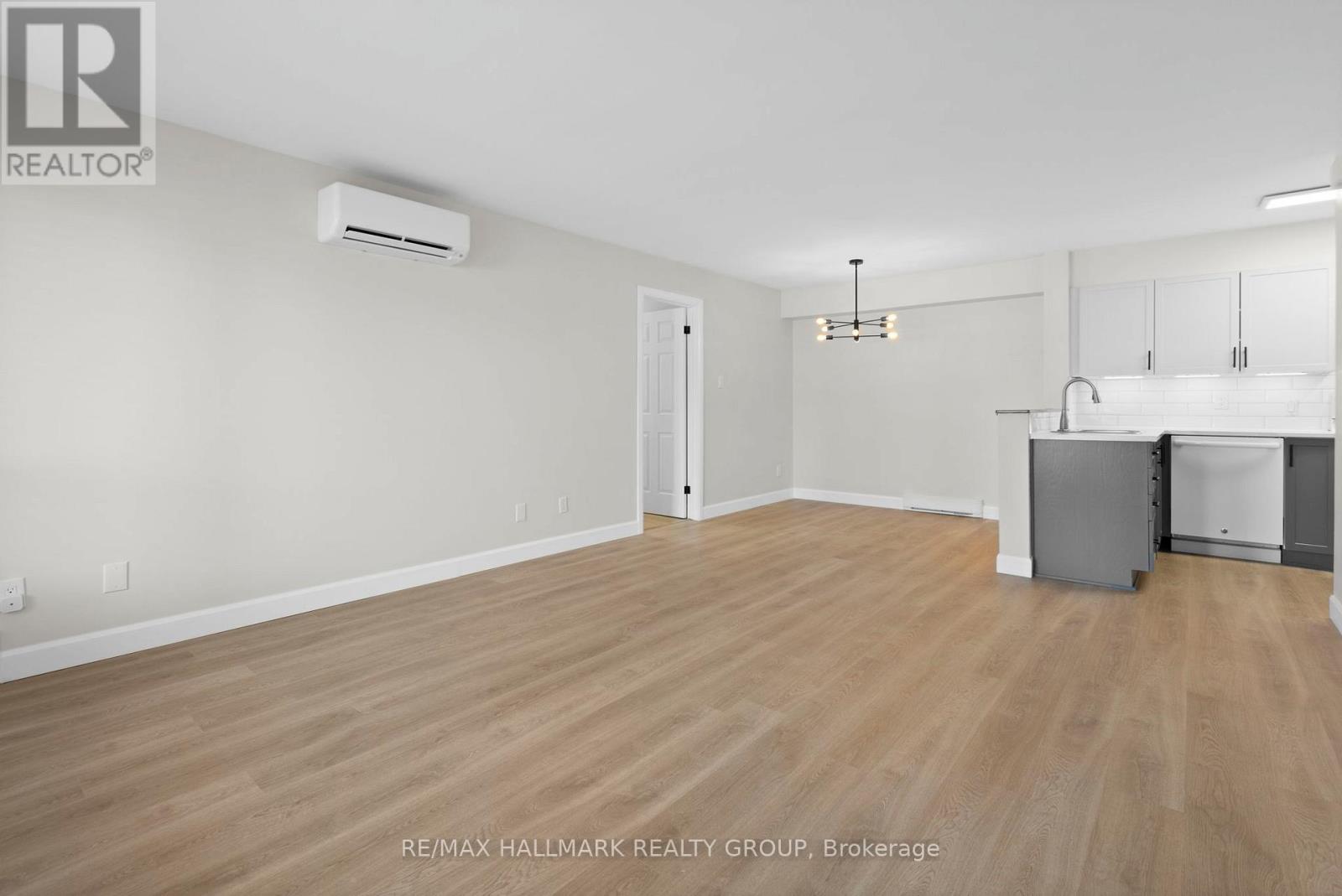 100 - 455 Canteval Terrace, Ottawa, Ontario  K4A 2C5 - Photo 6 - X12626968