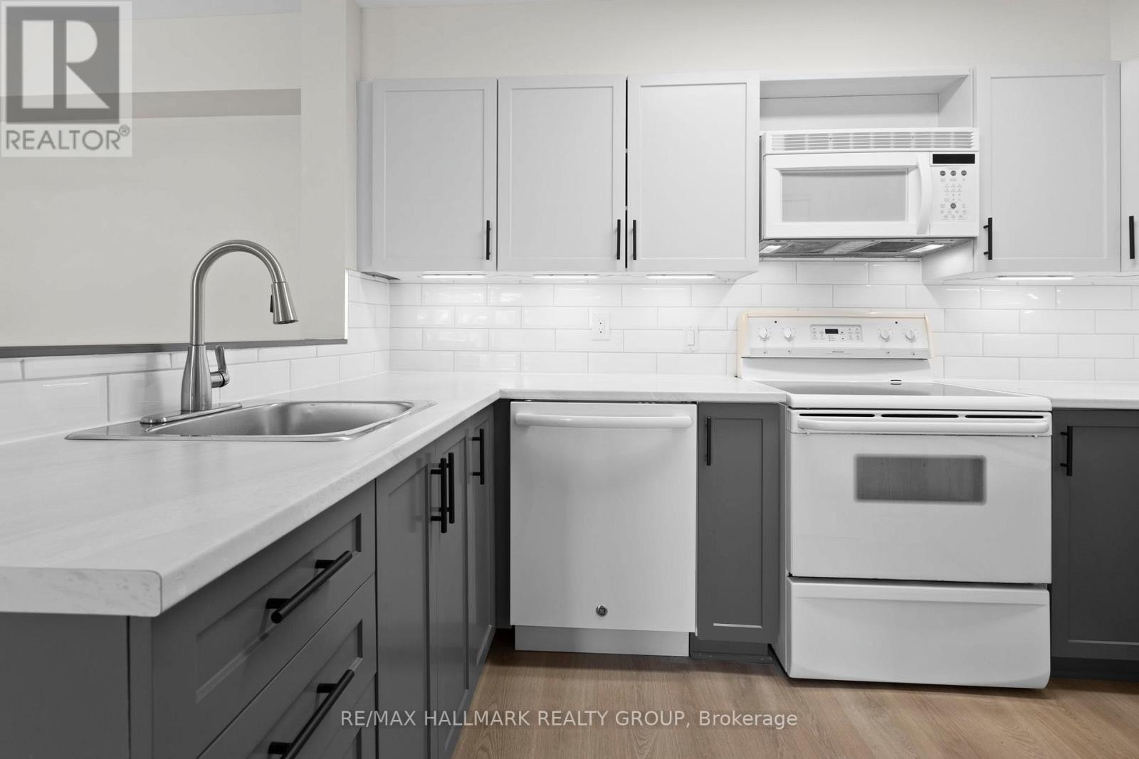 100 - 455 Canteval Terrace, Ottawa, Ontario  K4A 2C5 - Photo 8 - X12626968