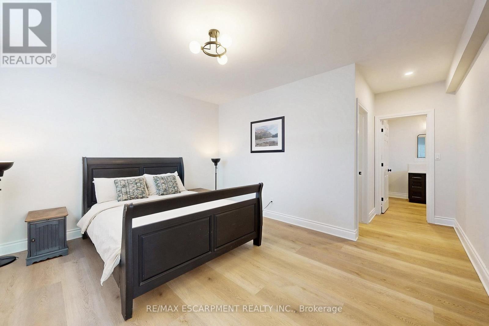 485 Concession 5 Road E, Hamilton, Ontario  L8B 0W8 - Photo 44 - X12458379