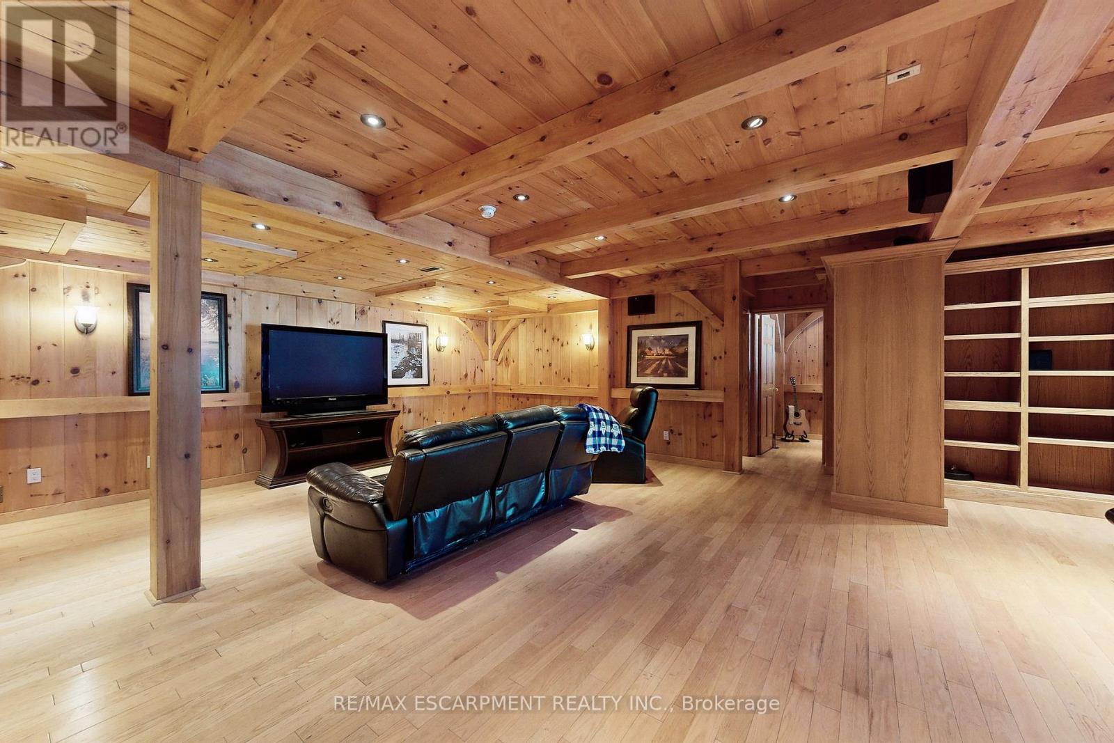 485 Concession 5 Road E, Hamilton, Ontario  L8B 0W8 - Photo 24 - X12458379